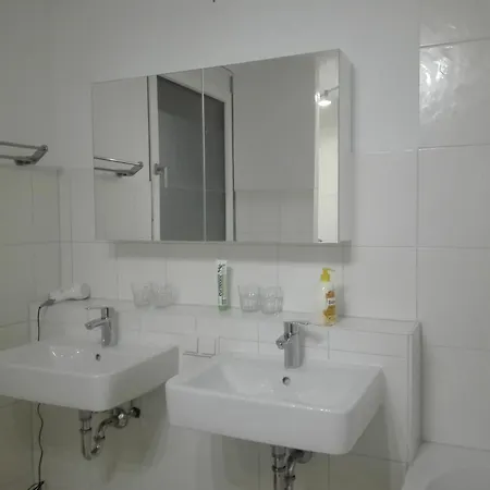 Messezimmer / Private For Exhibitions