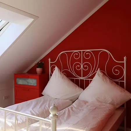 Messezimmer / Private For Exhibitions *